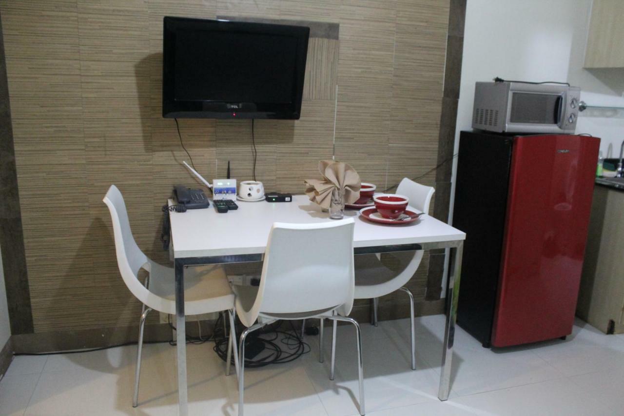 Chateau Elysee A3 Near Airport Wifi Kitchen Paranaque City Exterior photo